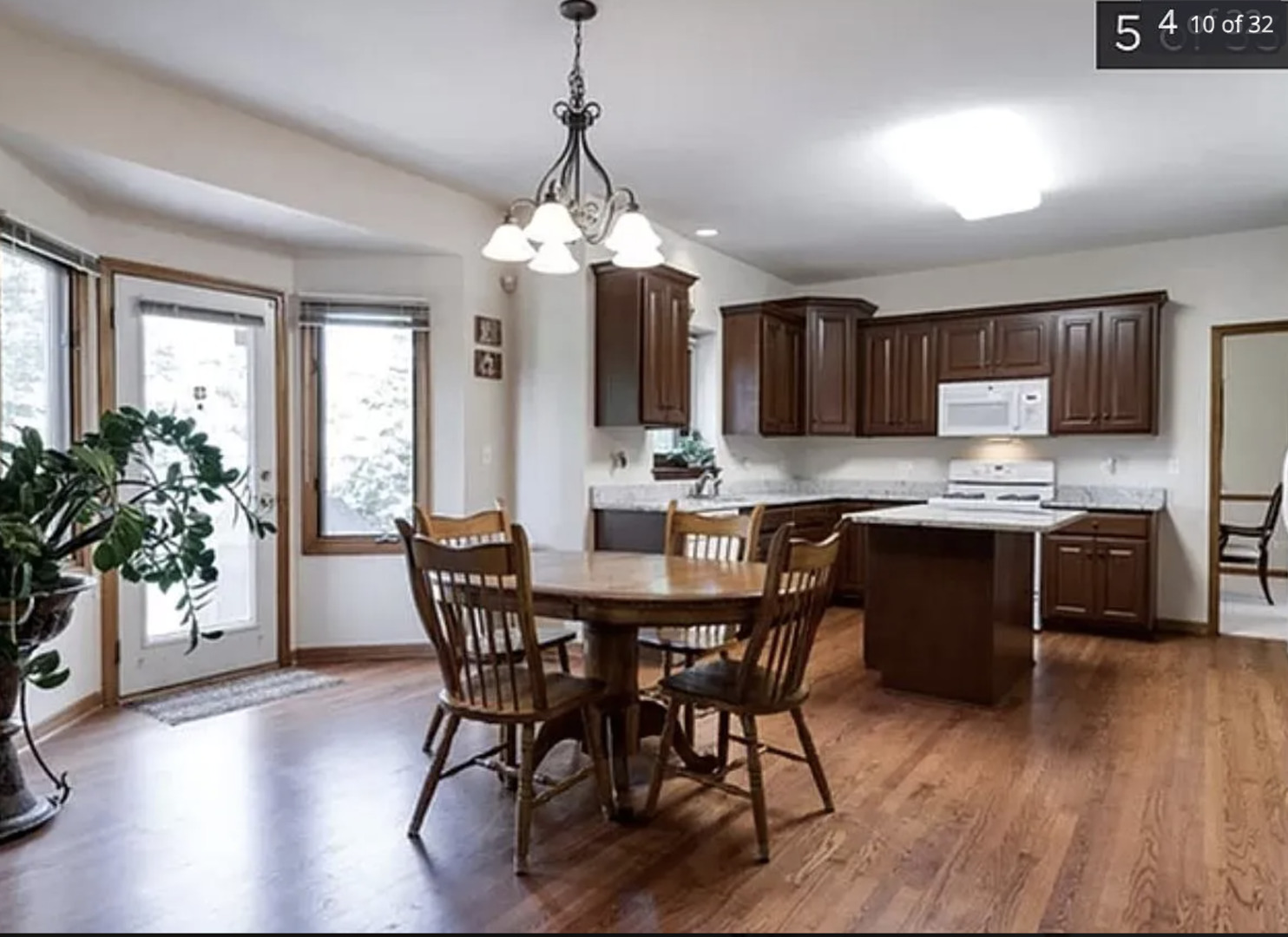 3115 Kingbird Lane, Naperville, IL 60564