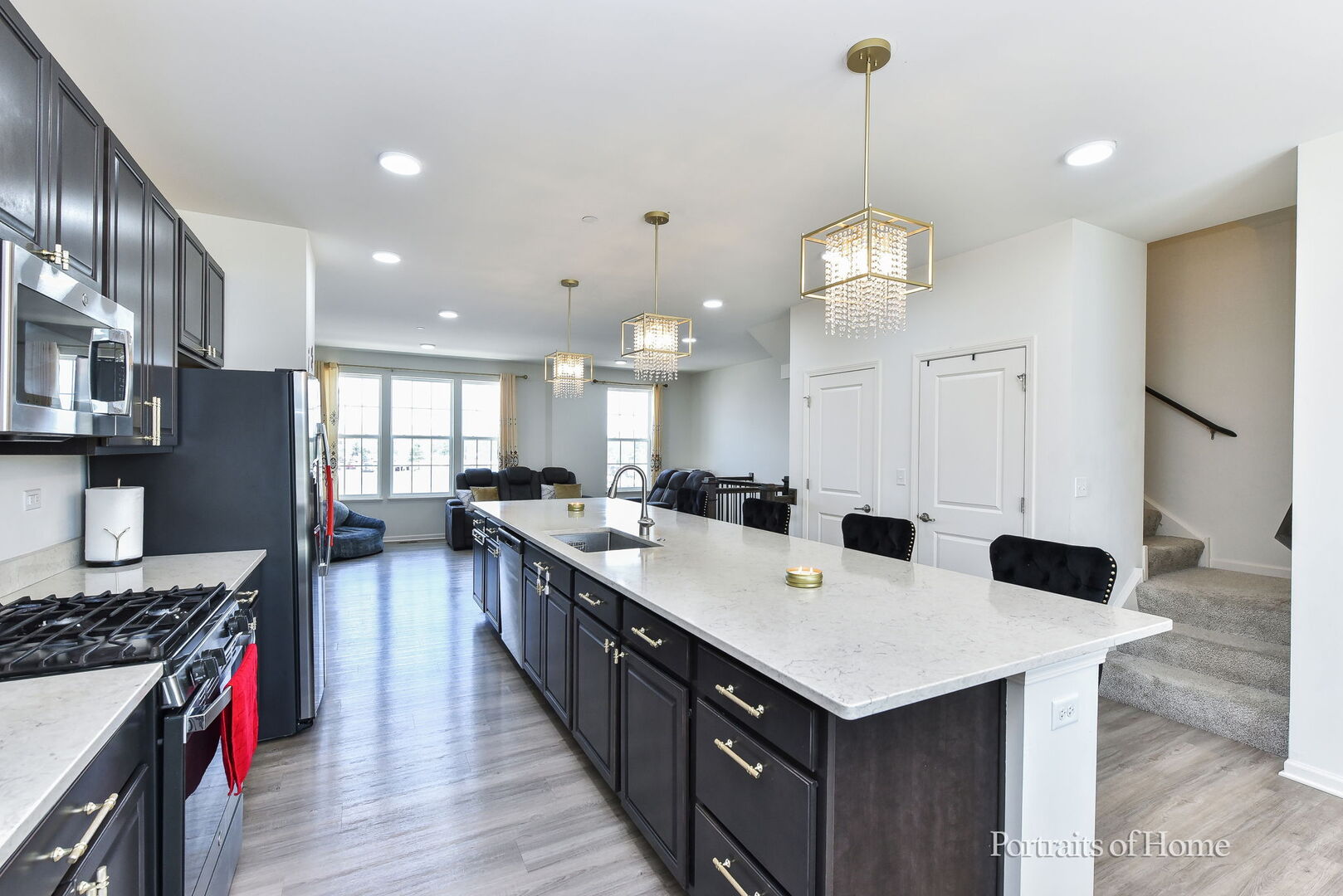 2906 REFLECTION Drive, Naperville, IL 60564