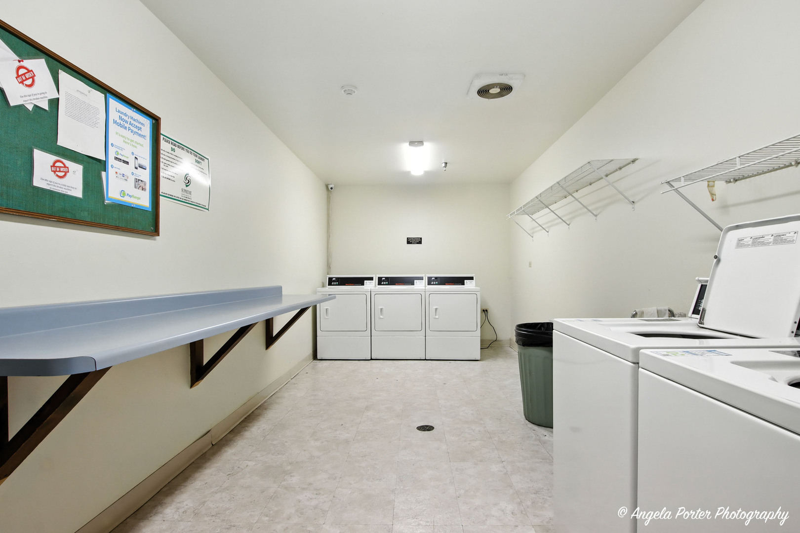 33720 N Royal Oak Lane #206, Grayslake, IL 60030