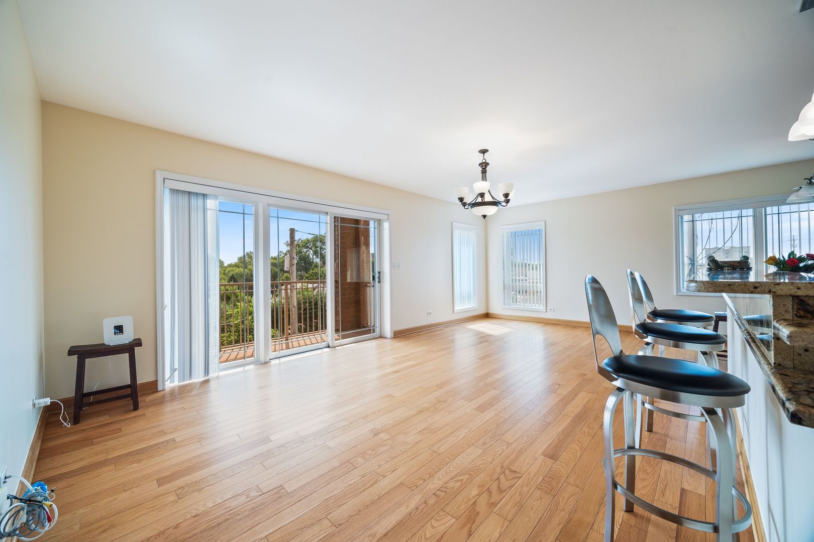 77 N Wolf Road #309, Northlake, IL 60164