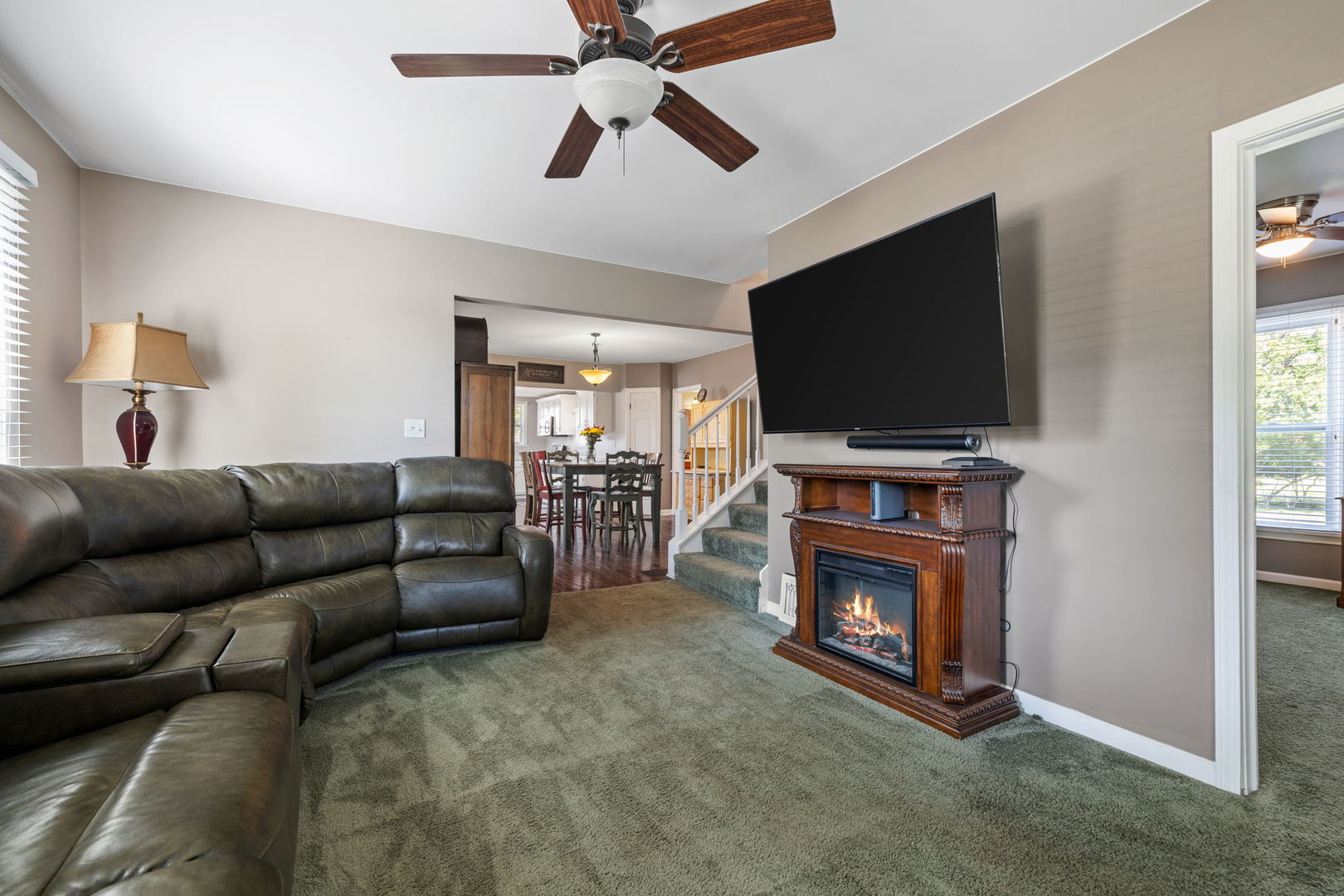 210 S Douglas Street, Elwood, IL 60421