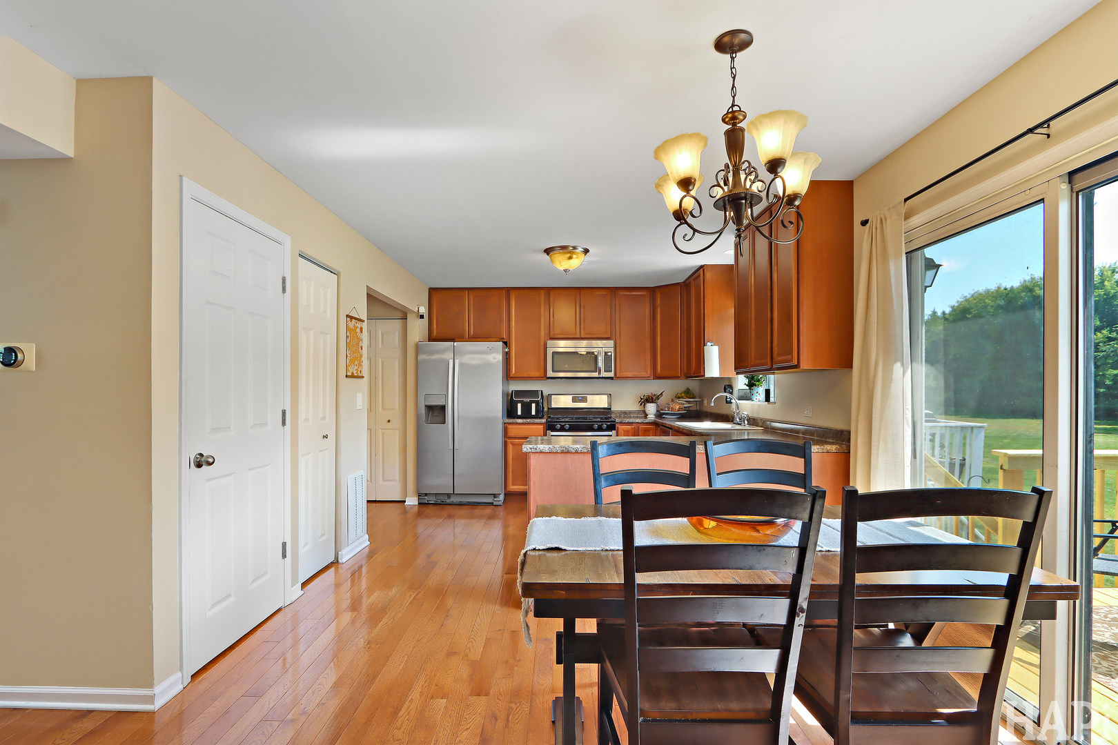 5895 Delaware Avenue, Gurnee, IL 60031
