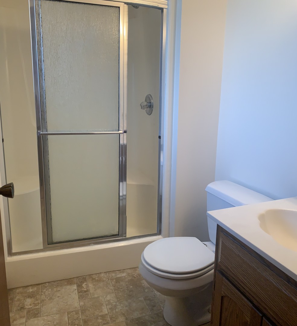 18224 Wentworth Avenue #7, Lansing, IL 60438