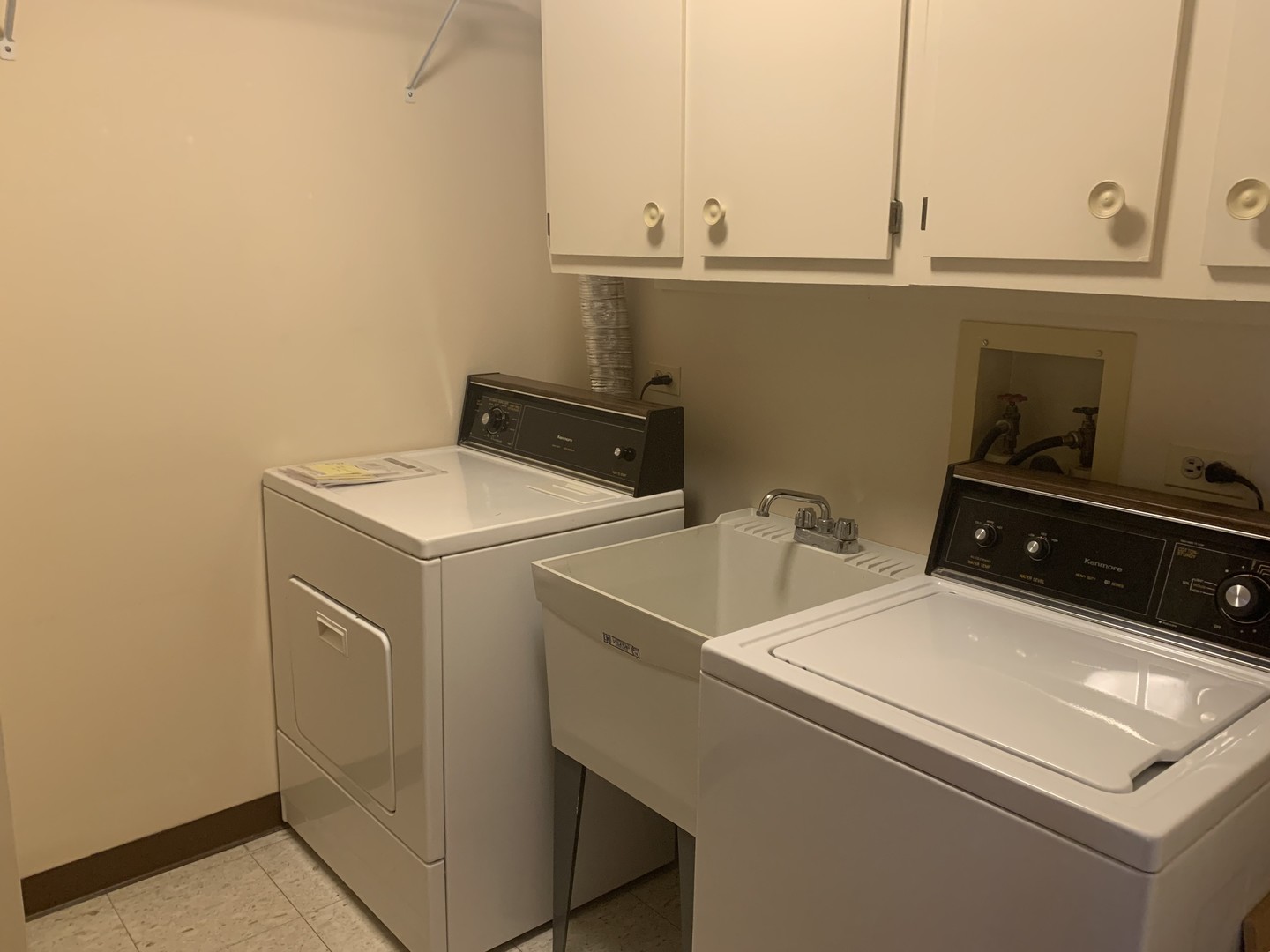 18224 Wentworth Avenue #7, Lansing, IL 60438