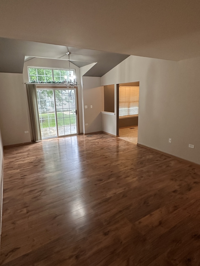 Naperville, IL 60564
