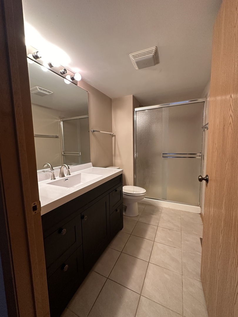 Naperville, IL 60564