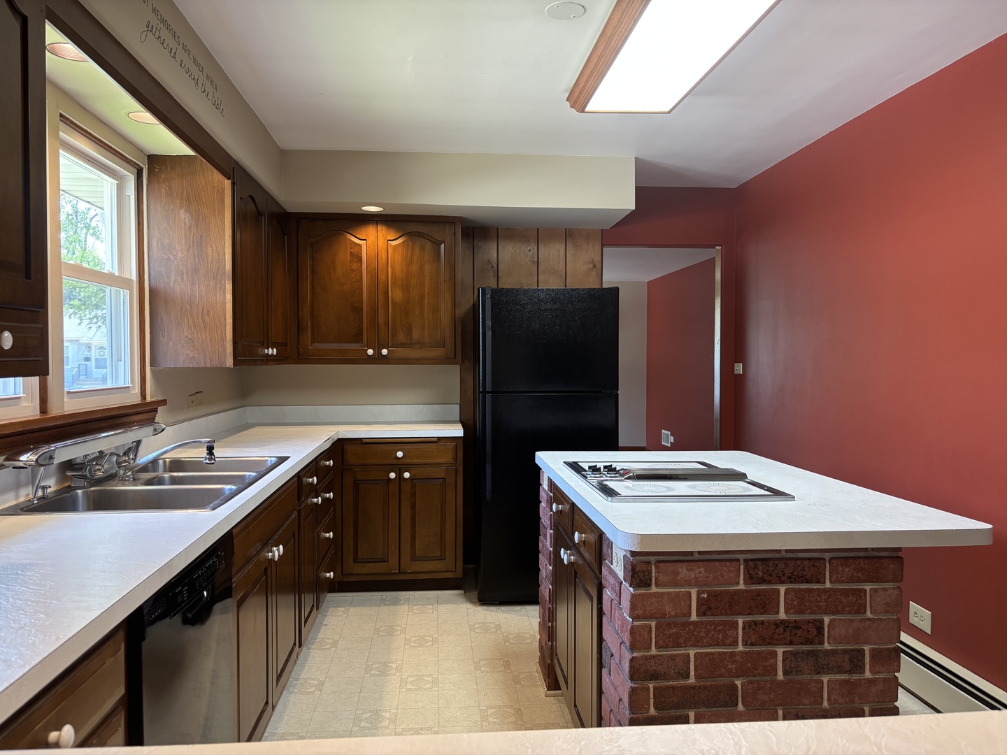 1378 East Street, Crete, IL 60417