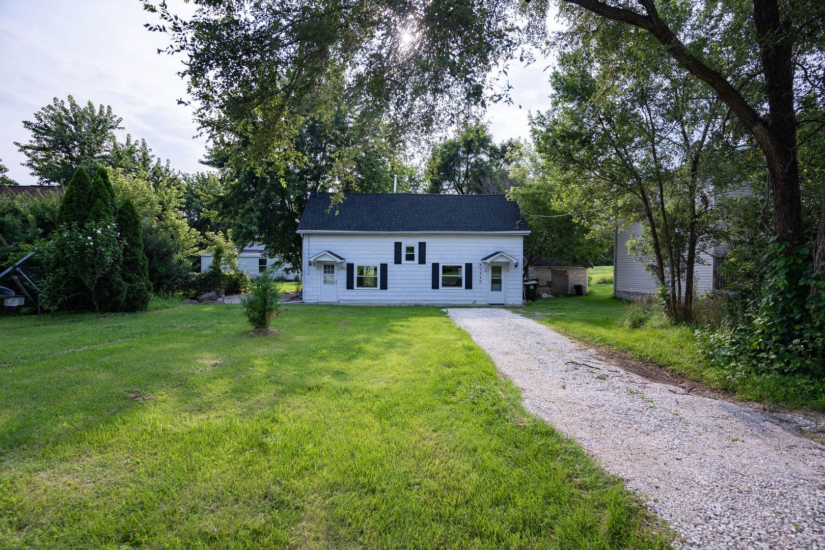 42448 N Lake Avenue, Antioch, IL 60002