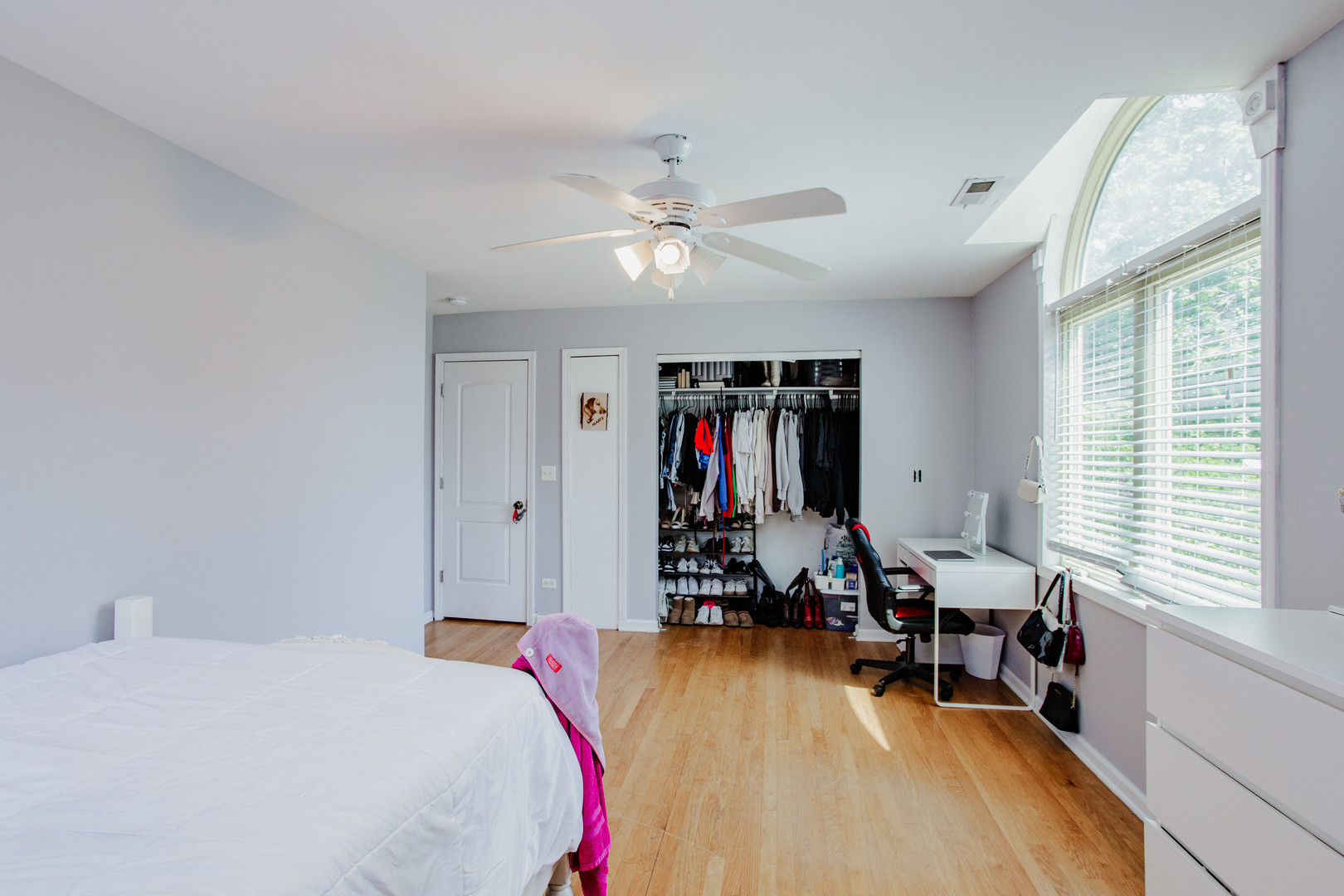 974 Webster Lane, Des Plaines, IL 60016