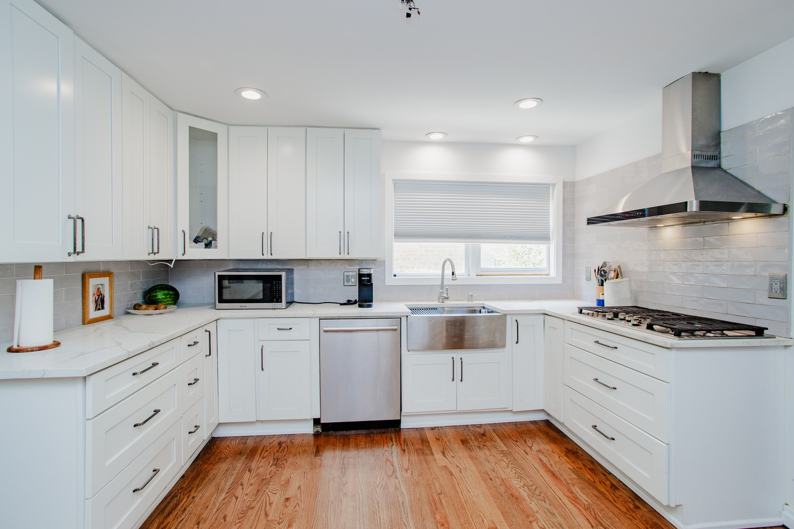 974 Webster Lane, Des Plaines, IL 60016
