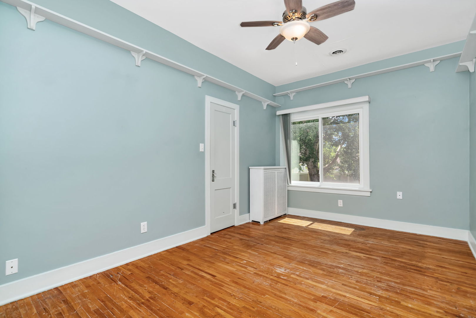 375 W Division Street, Coal City, IL 60416
