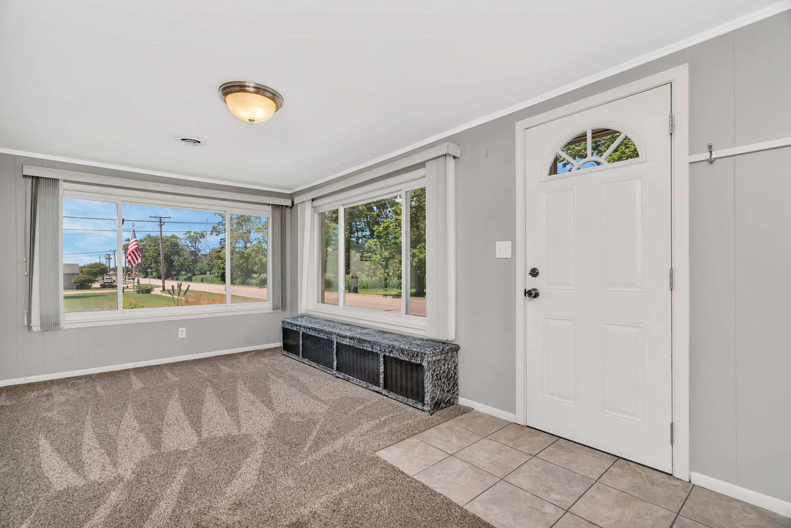 375 W Division Street, Coal City, IL 60416