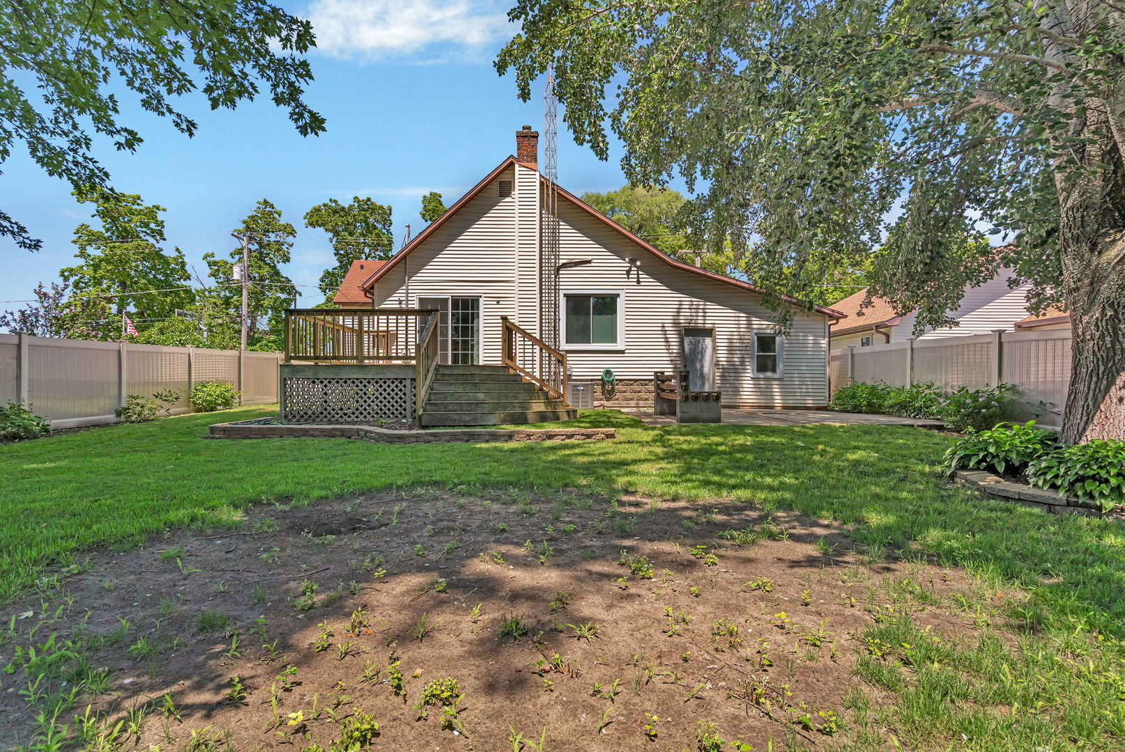 375 W Division Street, Coal City, IL 60416
