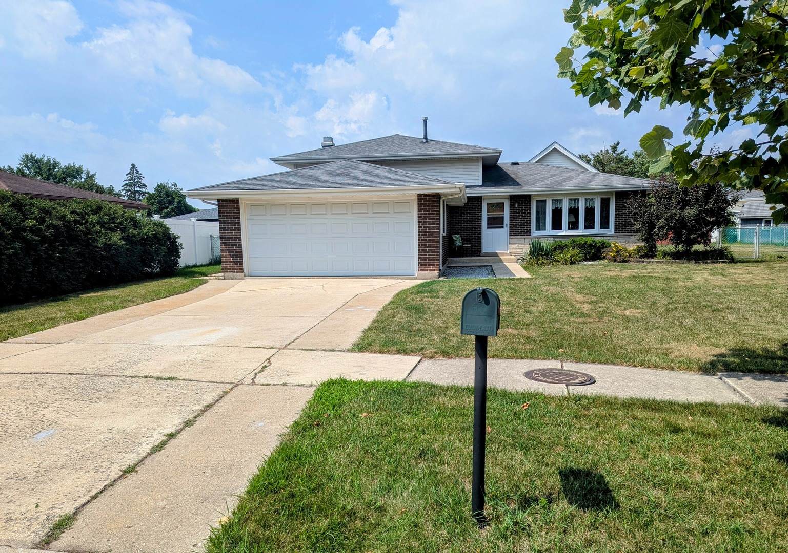 17942 66th Avenue, Tinley Park, IL 60477