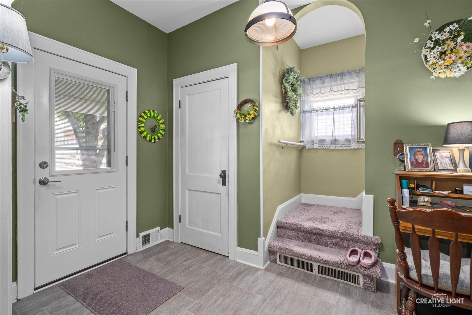 123 S Main Street, Montgomery, IL 60538