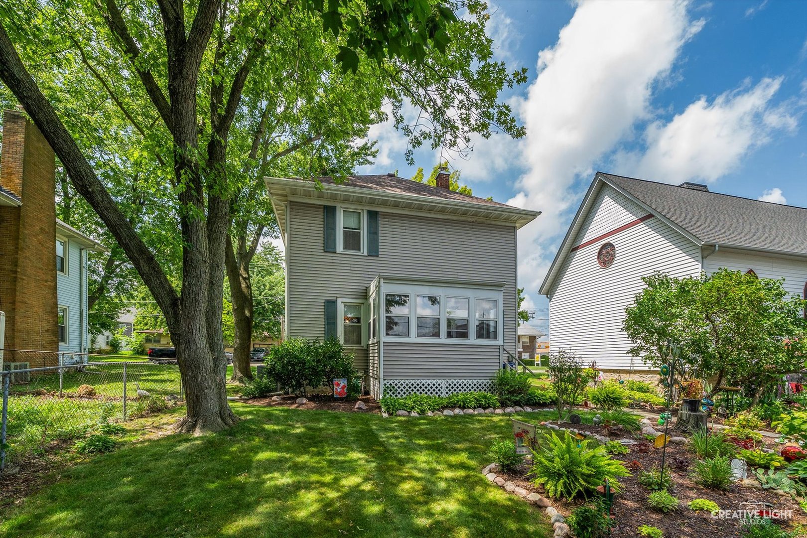 123 S Main Street, Montgomery, IL 60538