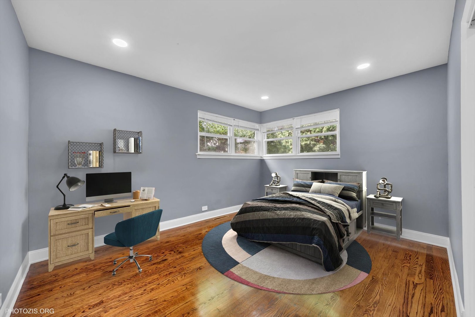 2411 Fontana Drive, Glenview, IL 60025