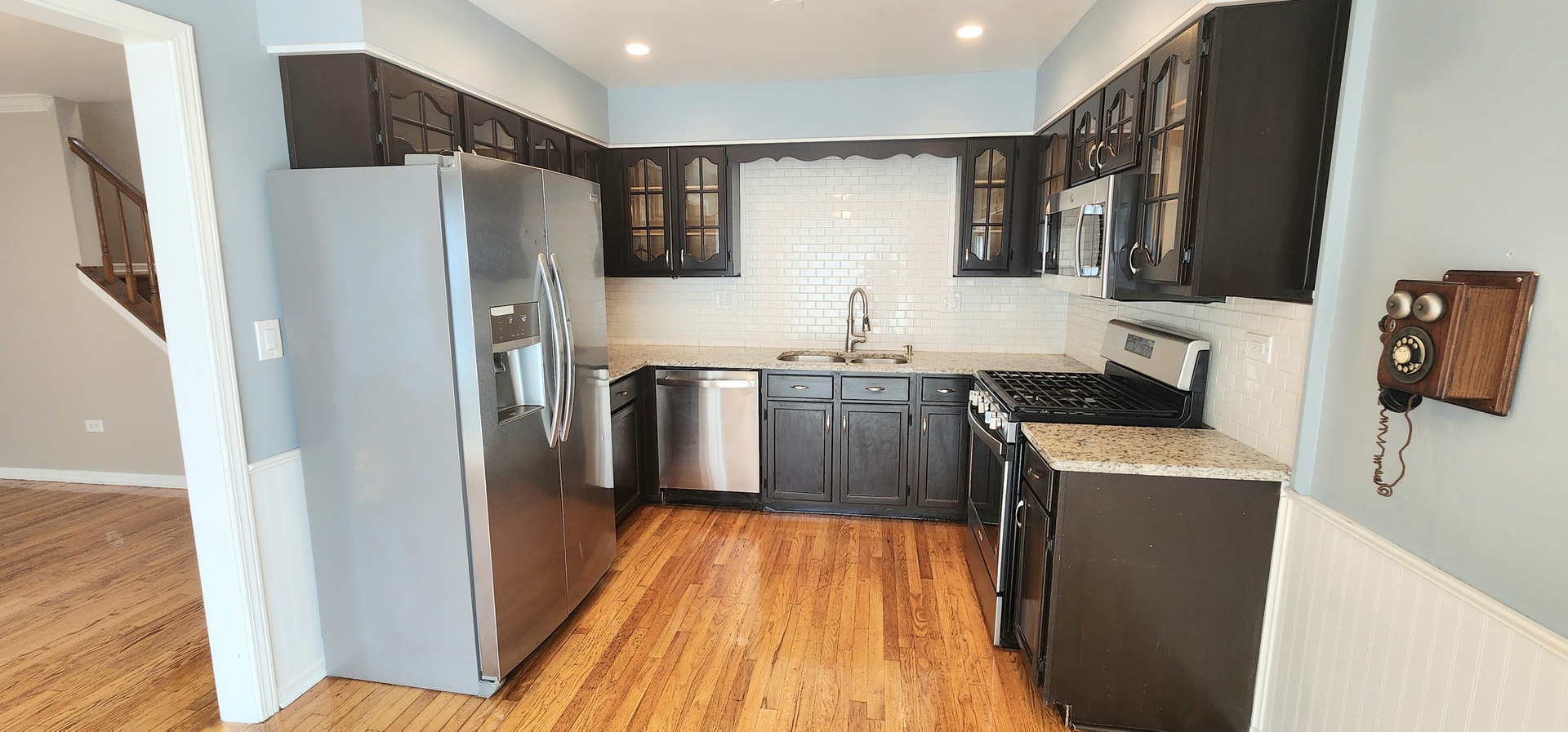 2155 N Abbeywood Court #10-2, Palatine, IL 60074