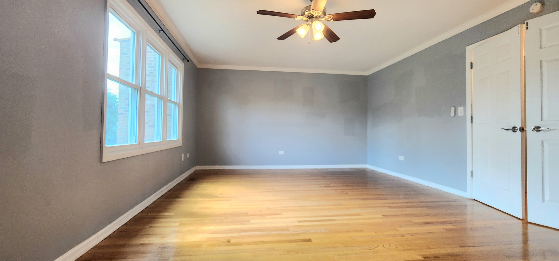 2155 N Abbeywood Court #10-2, Palatine, IL 60074
