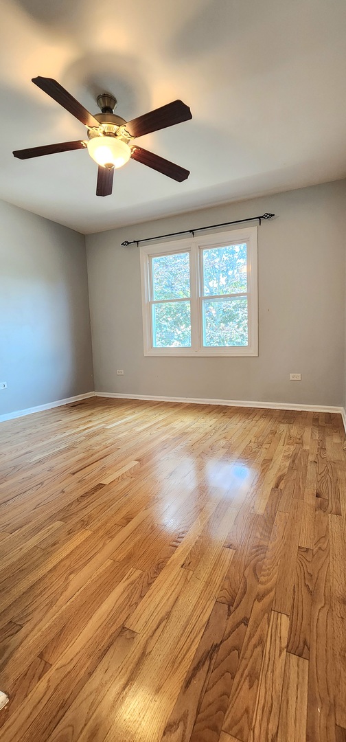 2155 N Abbeywood Court #10-2, Palatine, IL 60074
