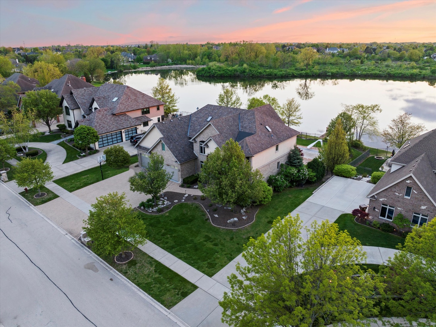 21170 Sage Brush Lane, Mokena, IL 60448