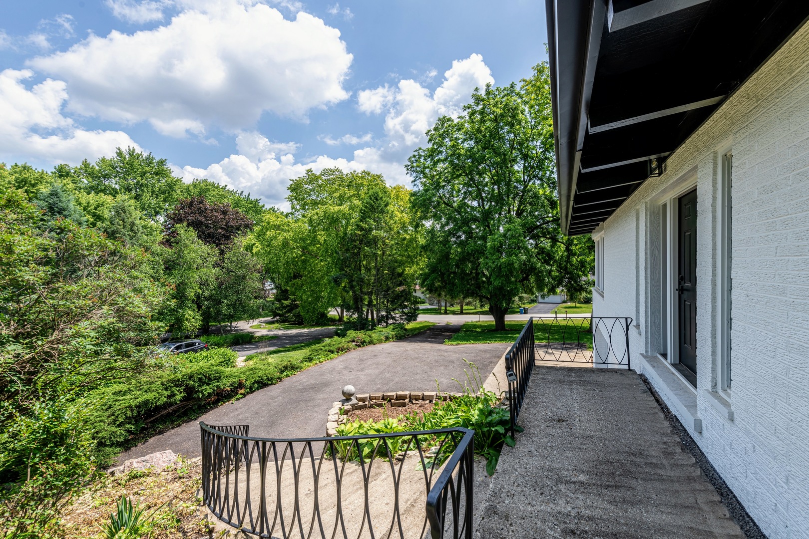 1022 Beau Brummel Drive, Sleepy Hollow, IL 60118