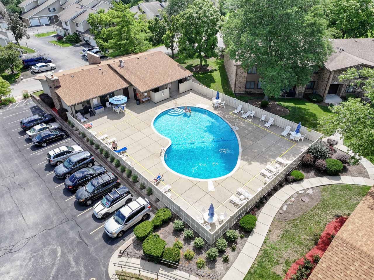 1134 E Randville Drive #1K, Palatine, IL 60074