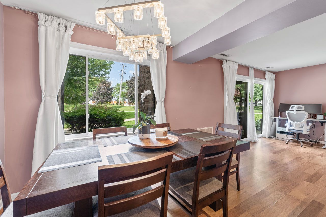 1134 E Randville Drive #1K, Palatine, IL 60074