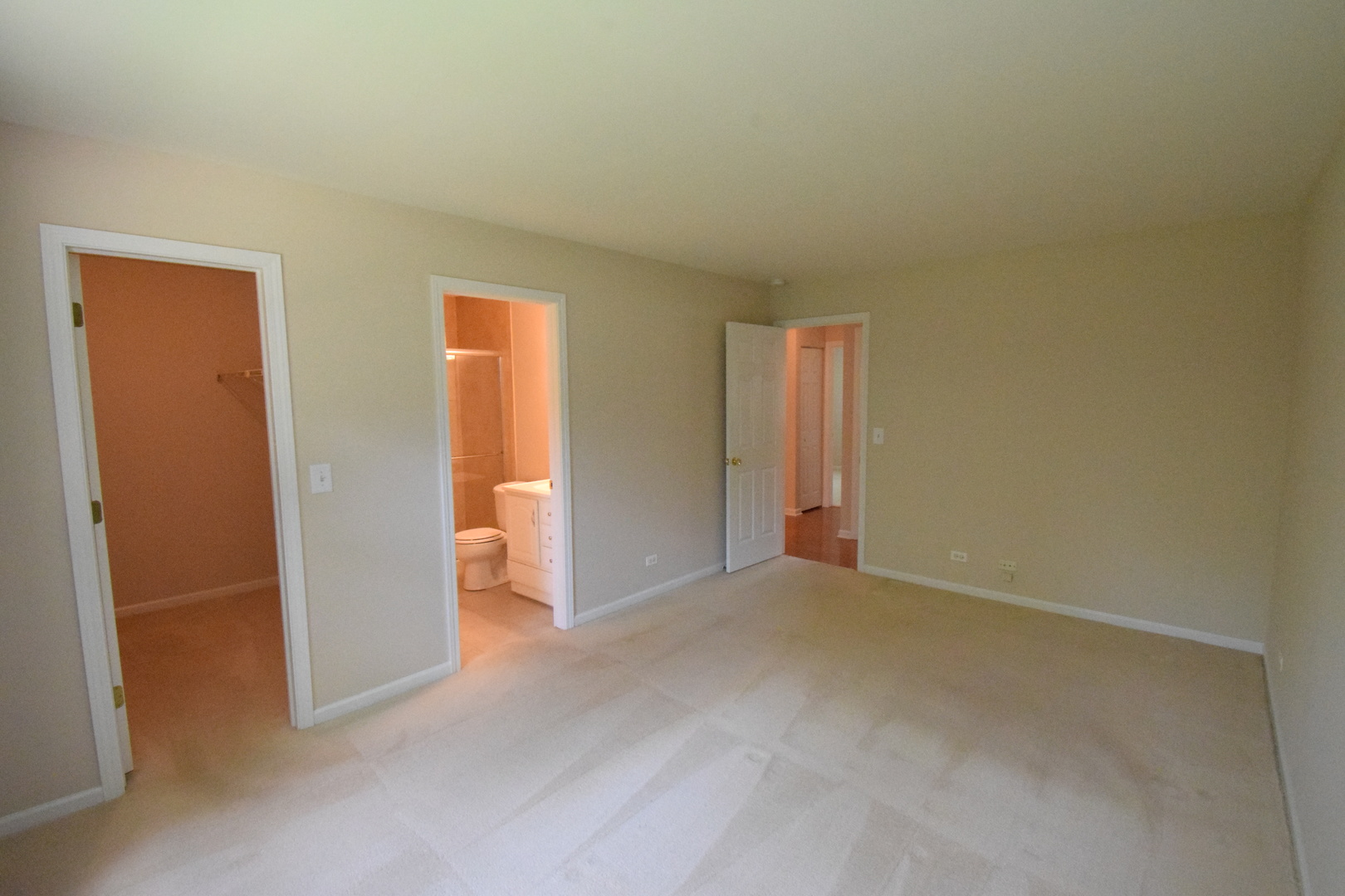 593 Cortland Drive, Lake Zurich, IL 60047