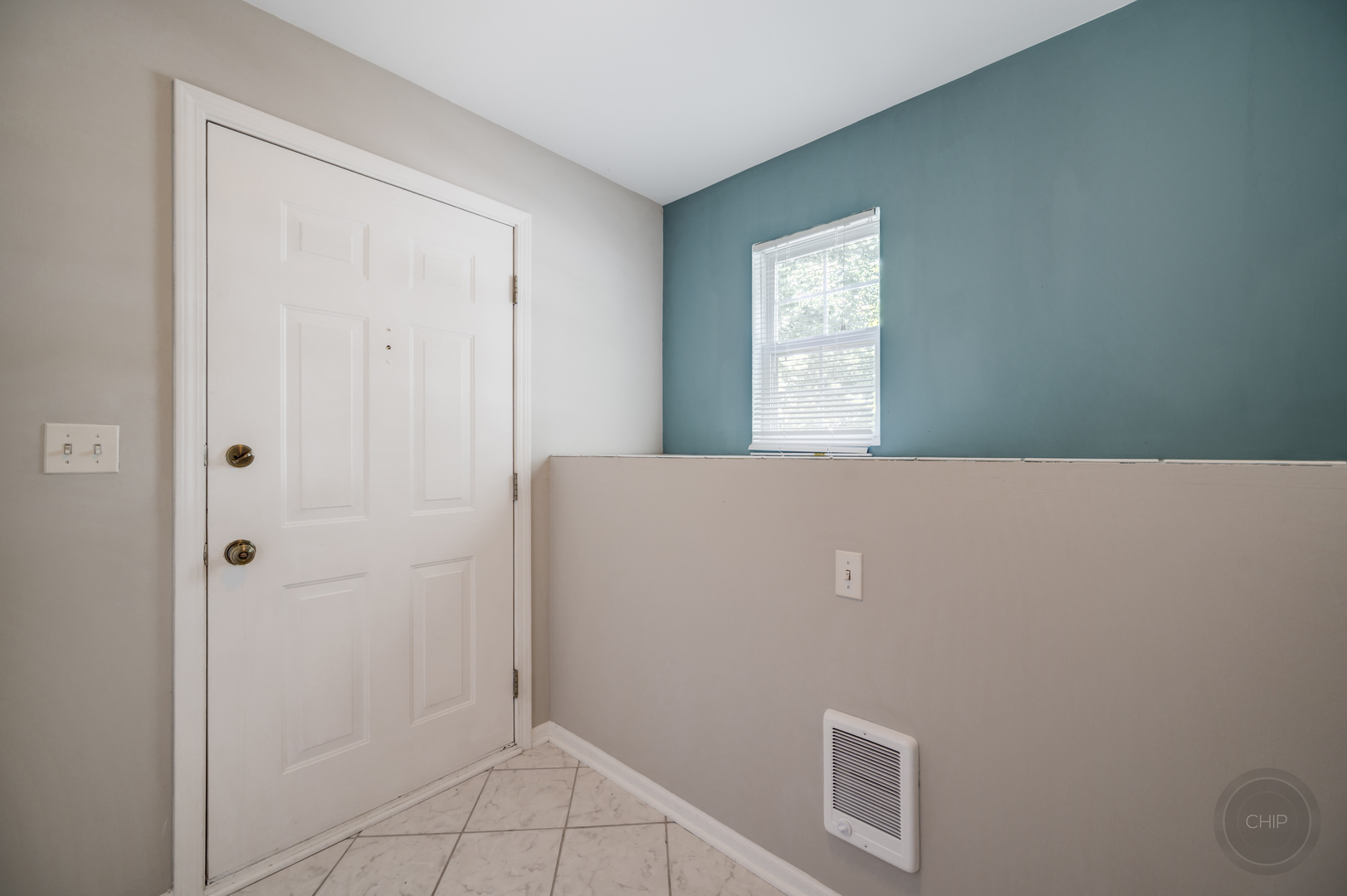 2604 Sheehan Court #204, Naperville, IL 60564