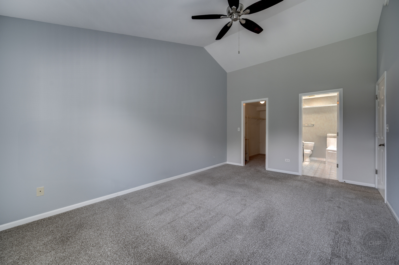 2604 Sheehan Court #204, Naperville, IL 60564