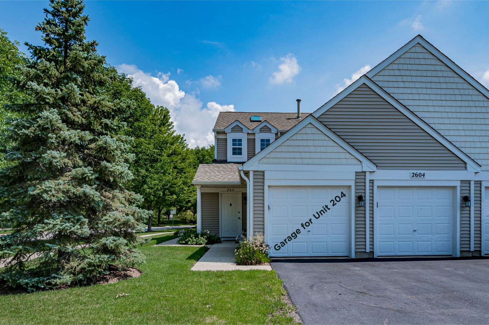2604 Sheehan Court #204, Naperville, IL 60564