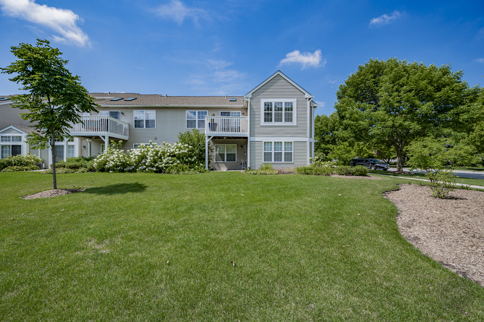 2604 Sheehan Court #204, Naperville, IL 60564