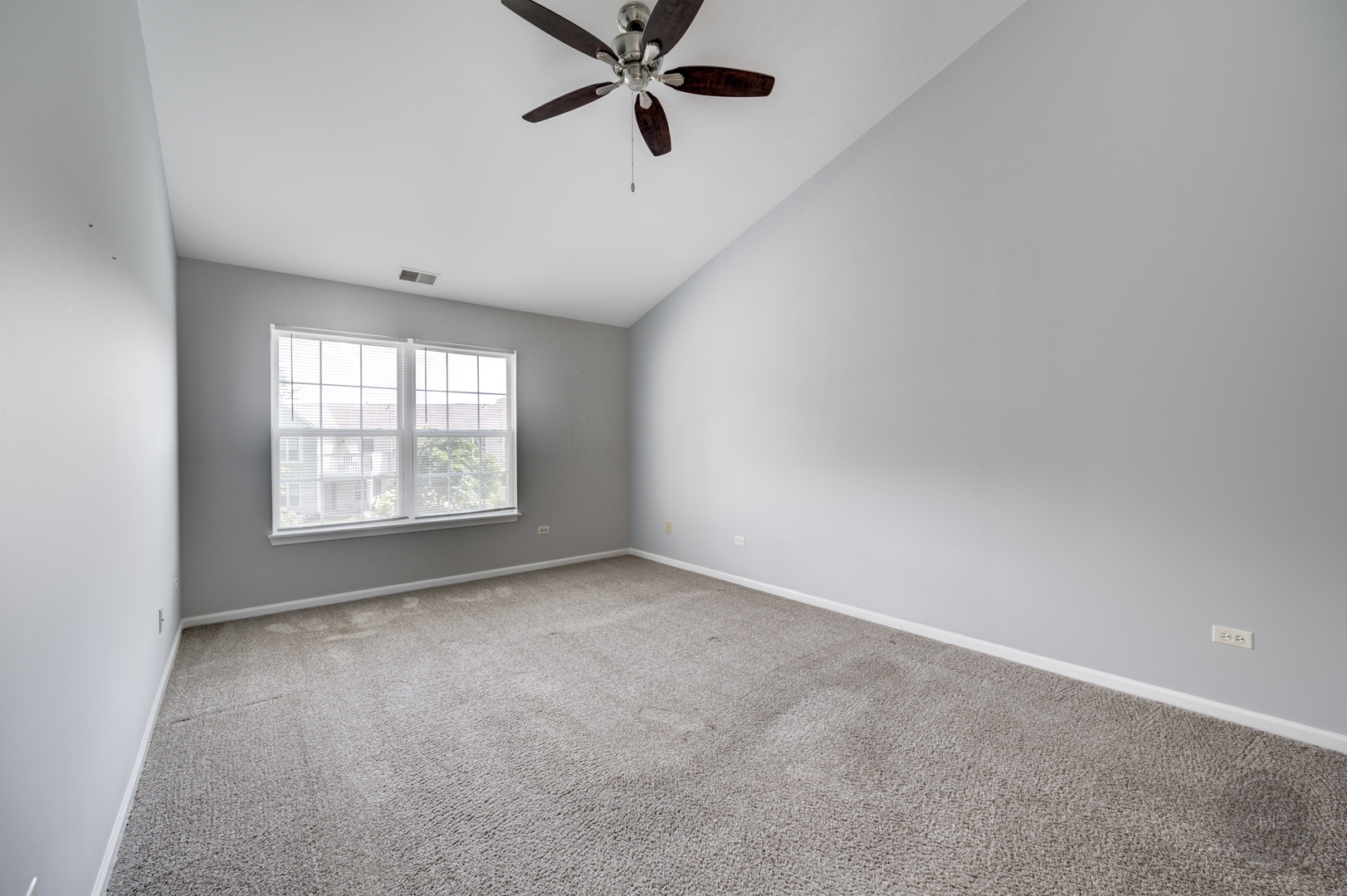 2604 Sheehan Court #204, Naperville, IL 60564