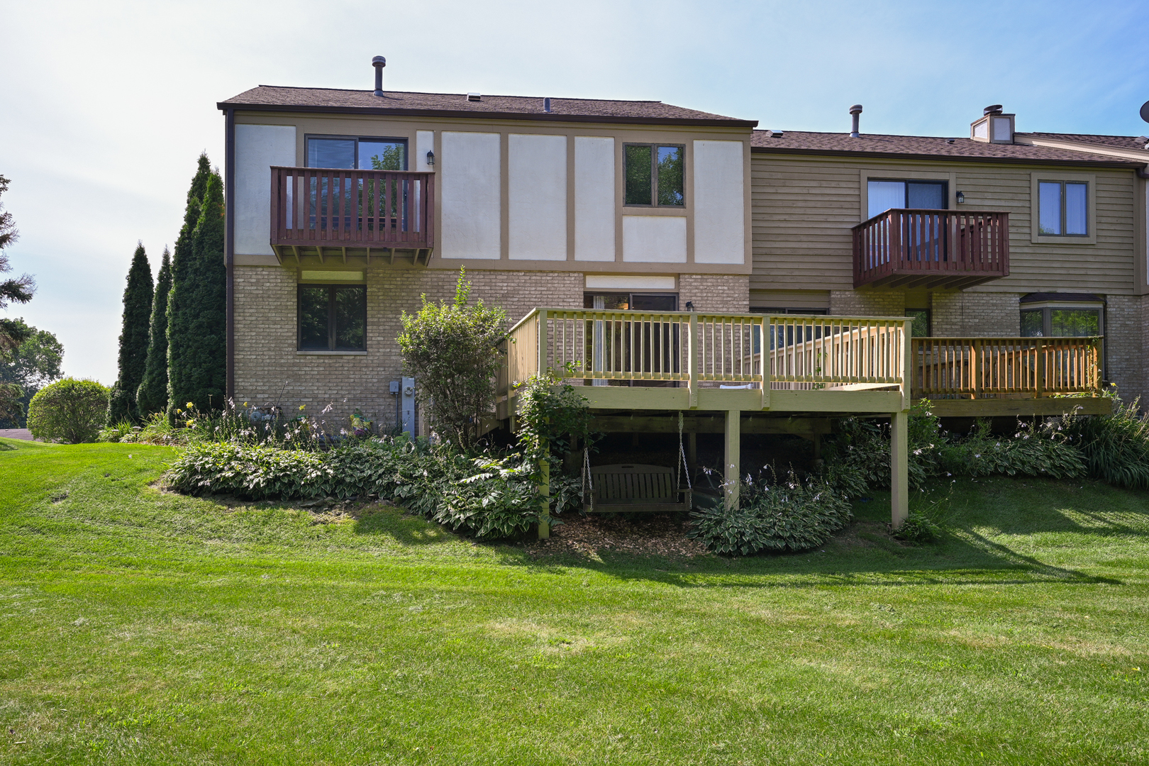 10860 S 84th Avenue, Palos Hills, IL 60465