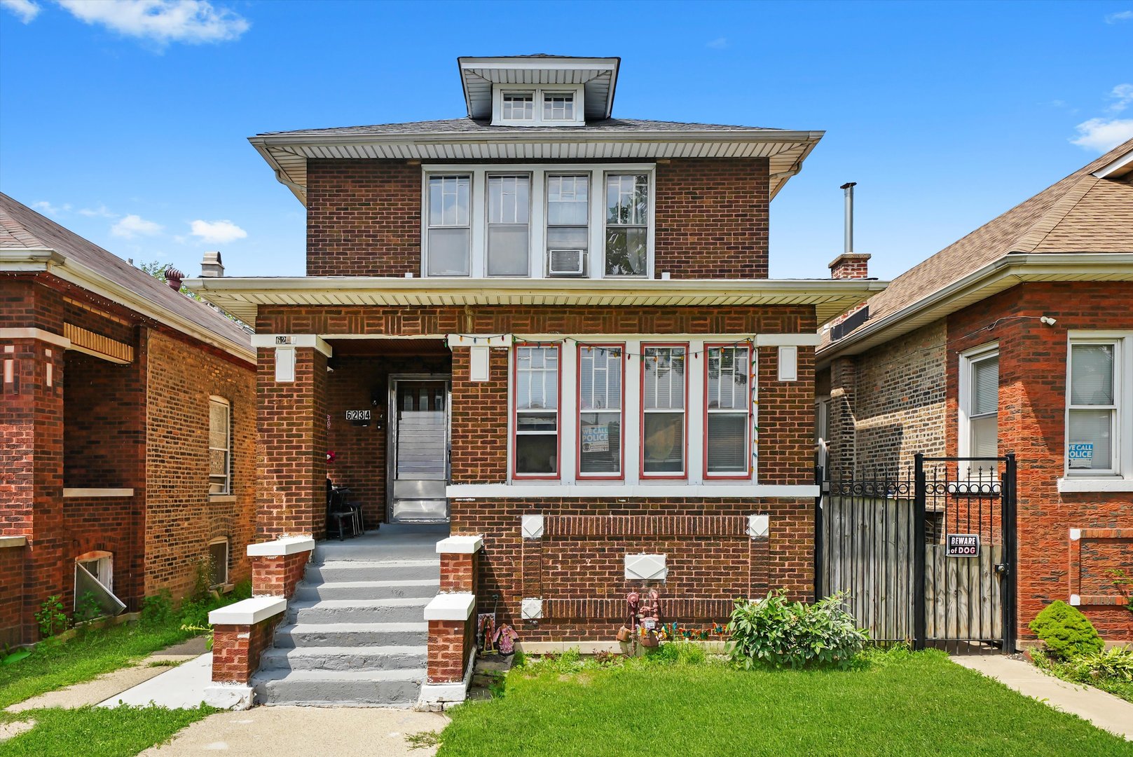 6234 S ALBANY Avenue, Chicago, IL 60629