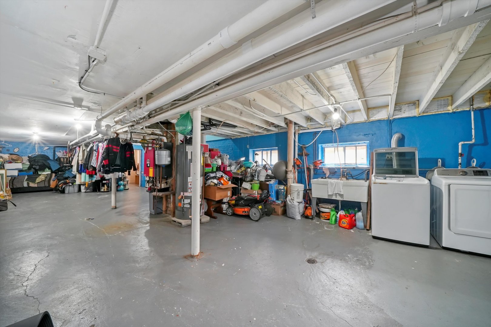 6234 S ALBANY Avenue, Chicago, IL 60629