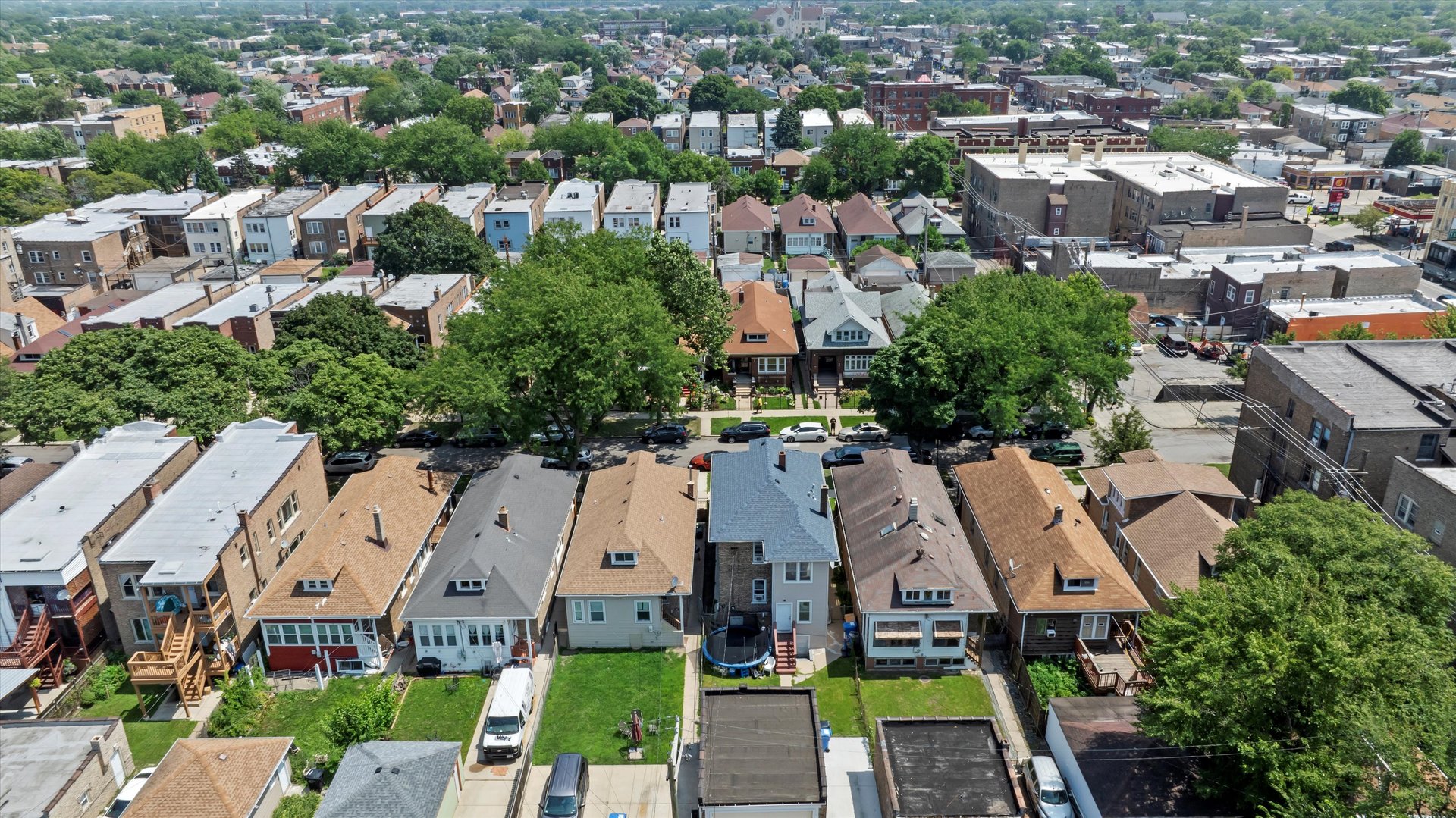 6234 S ALBANY Avenue, Chicago, IL 60629