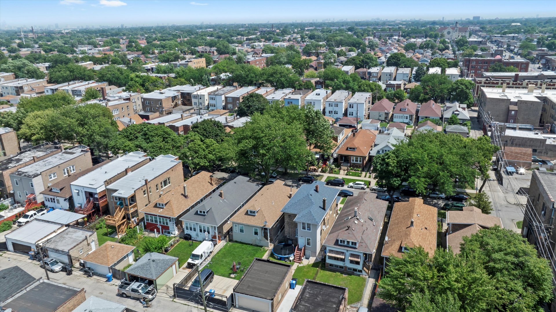 6234 S ALBANY Avenue, Chicago, IL 60629