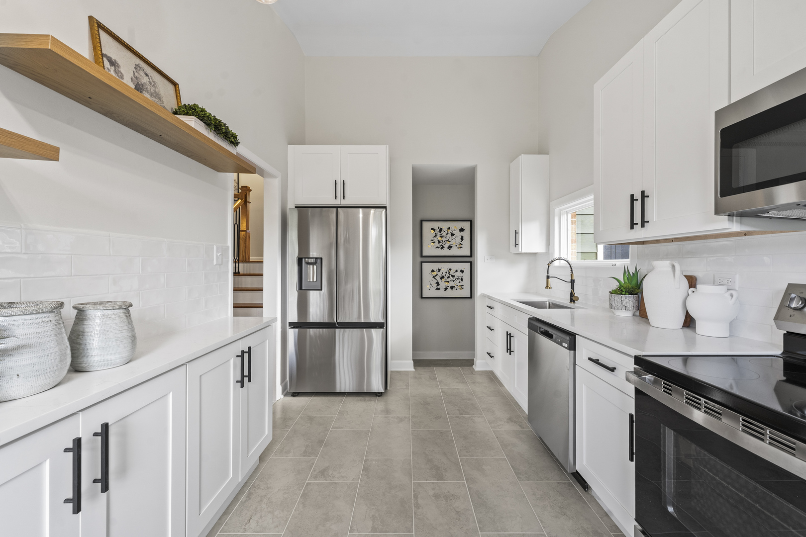1101 60th Place, Downers Grove, IL 60516