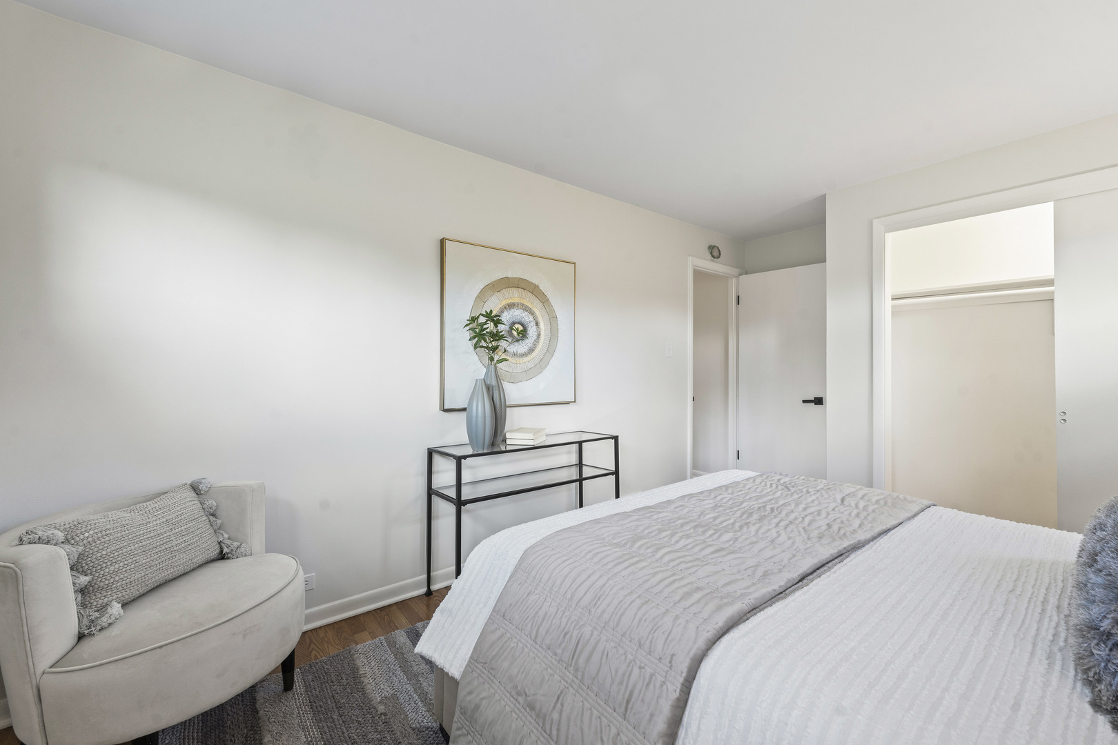 1101 60th Place, Downers Grove, IL 60516