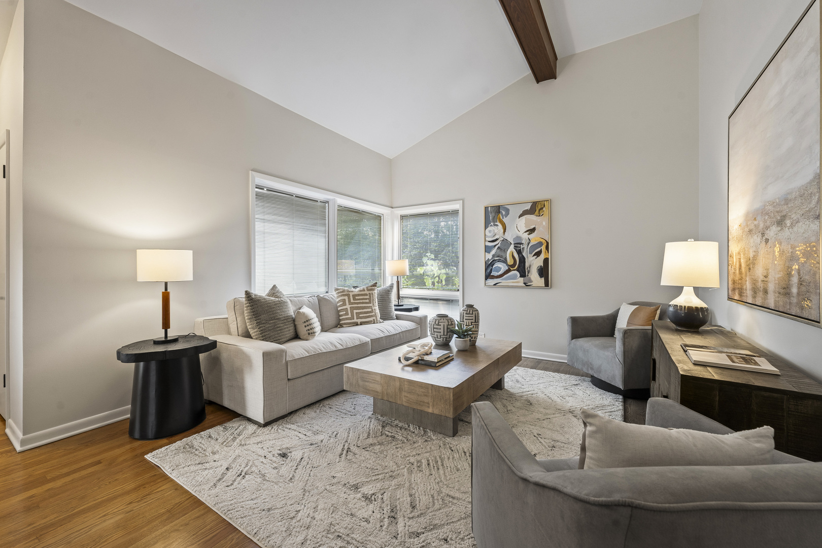 1101 60th Place, Downers Grove, IL 60516