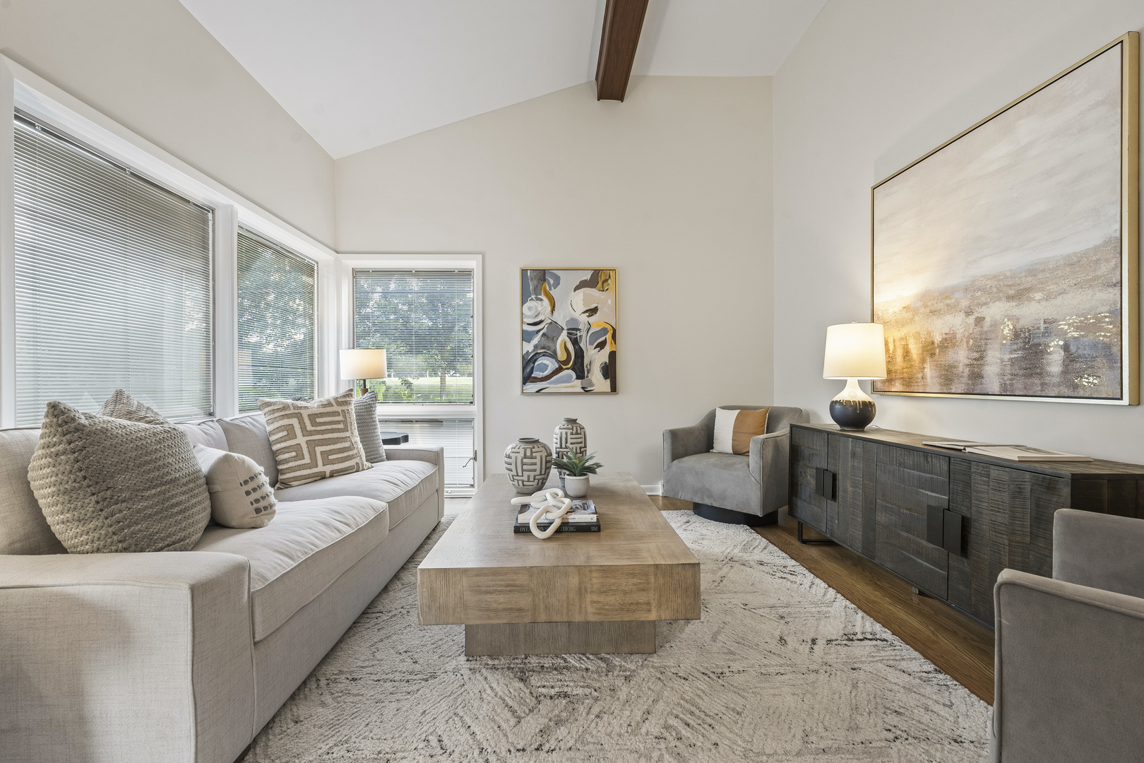 1101 60th Place, Downers Grove, IL 60516