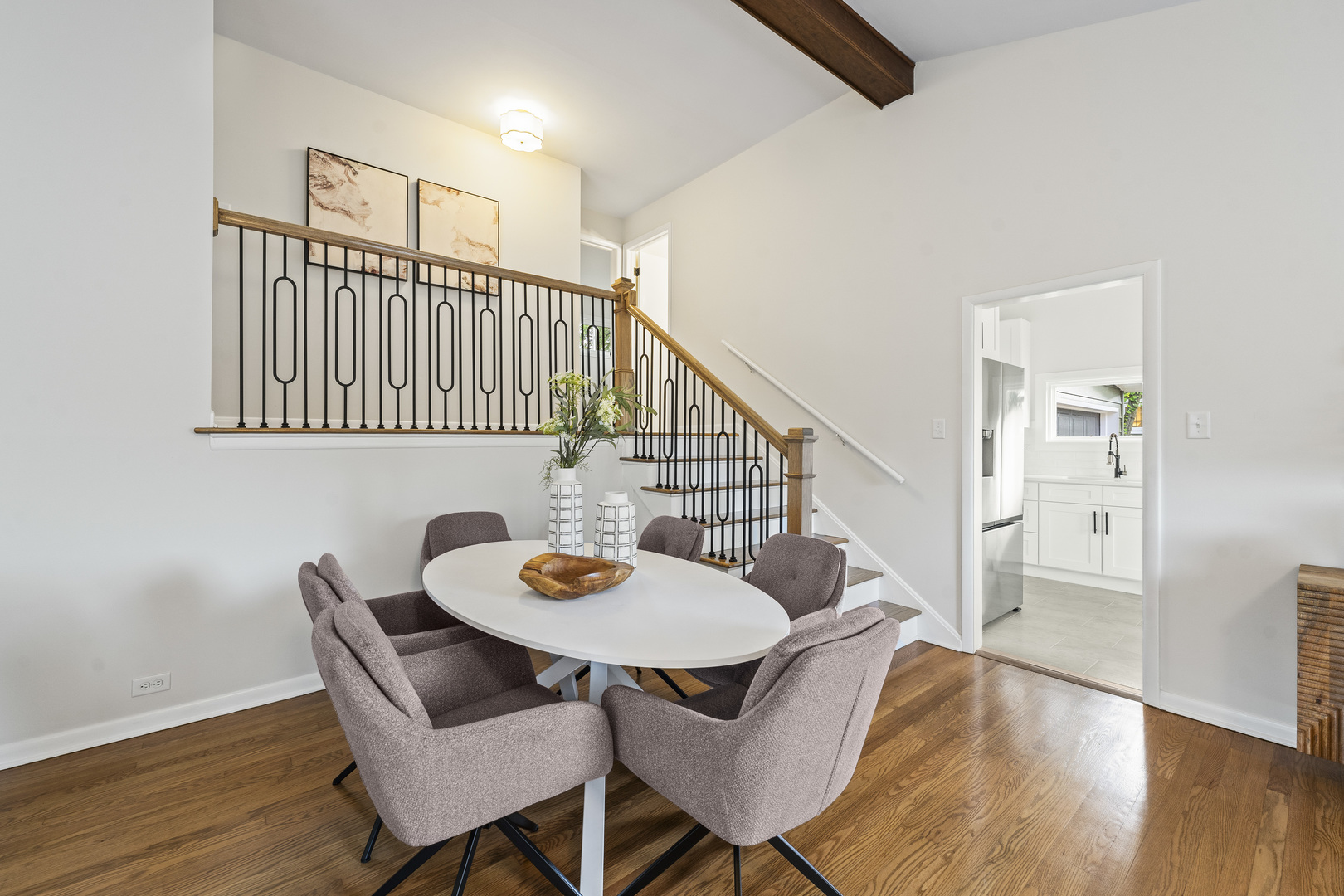 1101 60th Place, Downers Grove, IL 60516