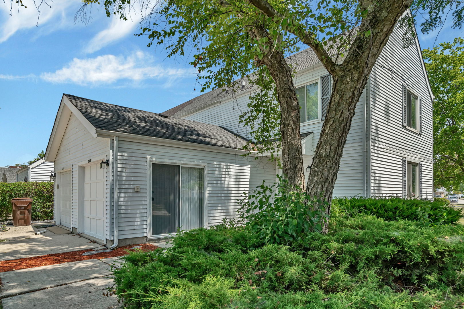 22453 Latonia Lane, Richton Park, IL 60471