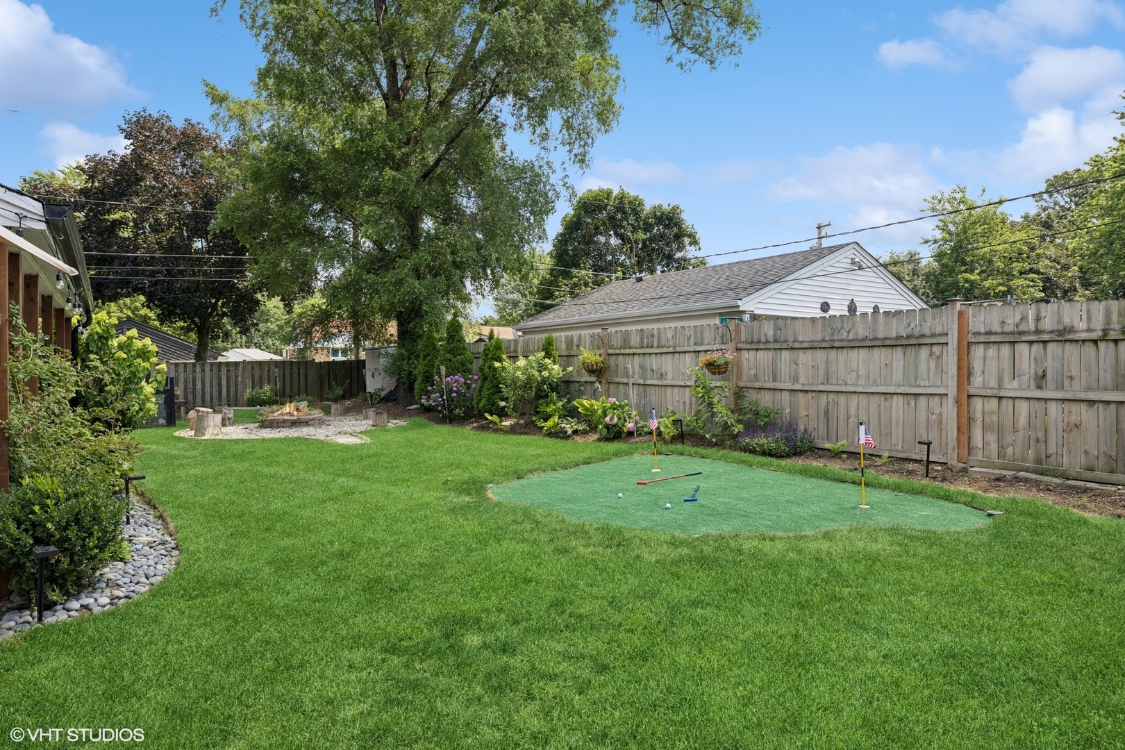 213 S Owen Street, Mount Prospect, IL 60056