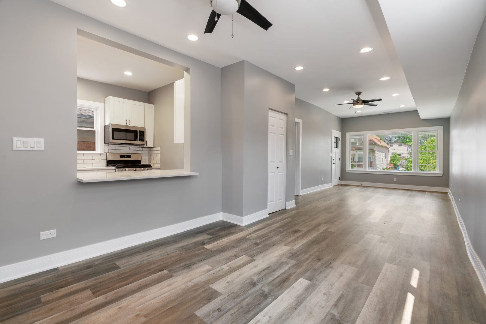 4624 N Springfield Avenue, Chicago, IL 60625