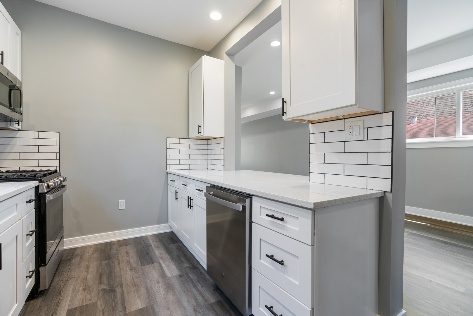 4624 N Springfield Avenue, Chicago, IL 60625