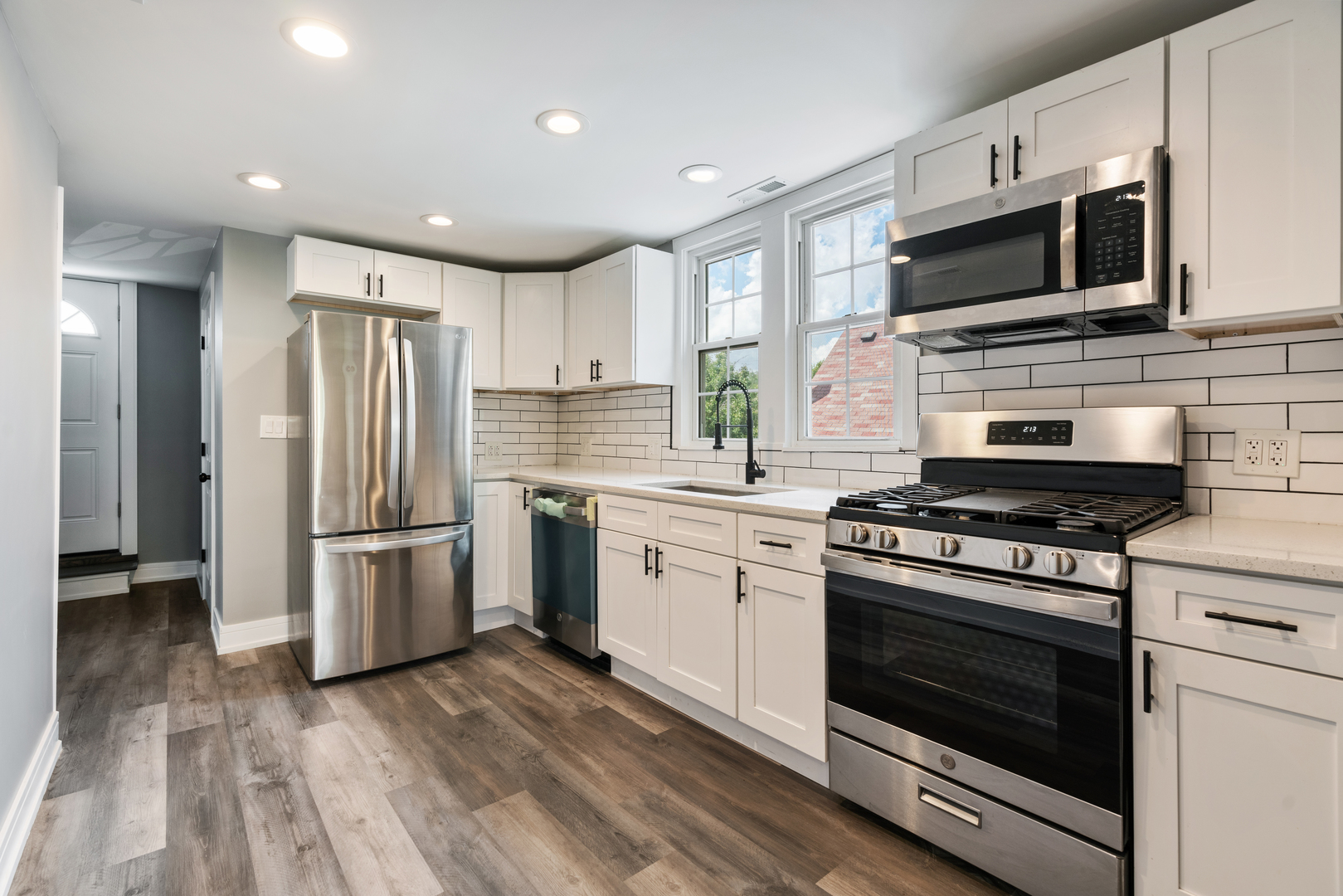 4624 N Springfield Avenue, Chicago, IL 60625