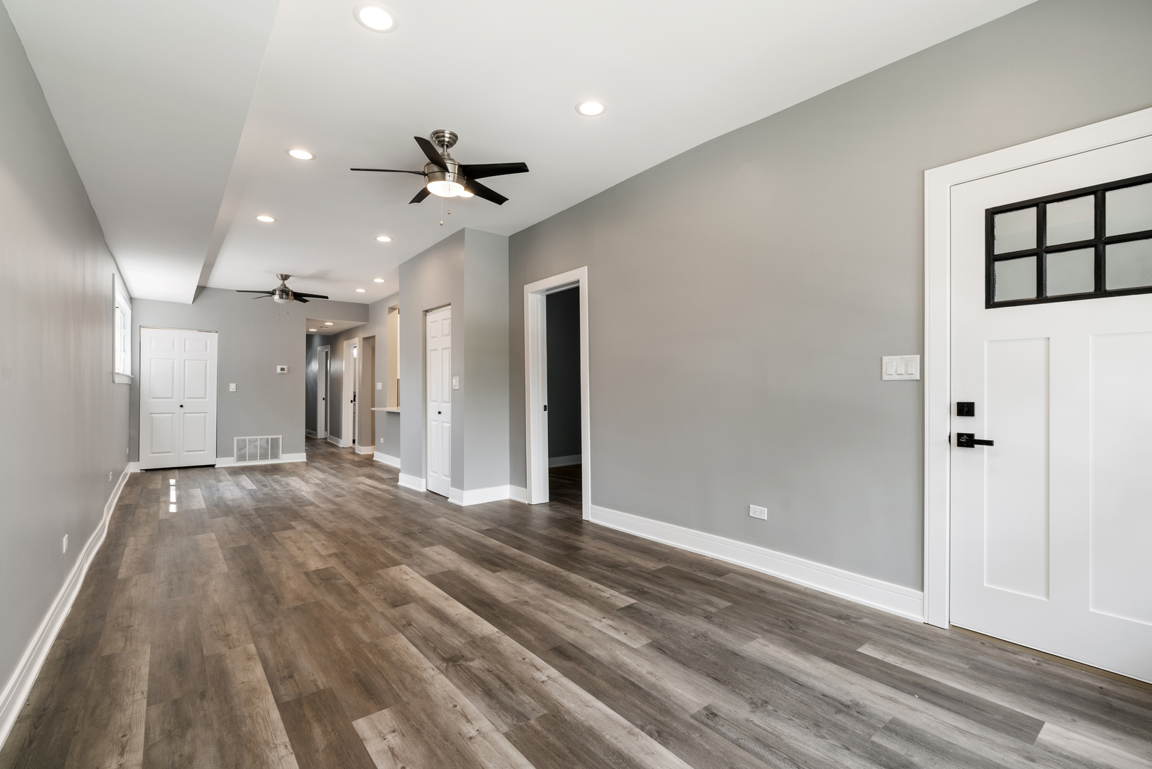 4624 N Springfield Avenue, Chicago, IL 60625
